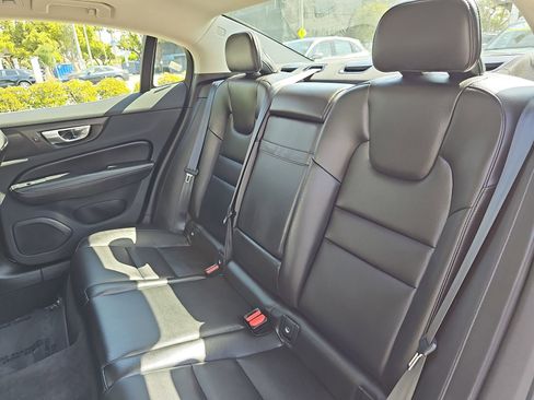 Used 2024 Volvo S60 B5 Core FWD image 13