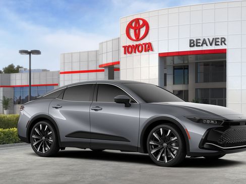 New 2026 Toyota Crown Platinum AWD/4WD image 36