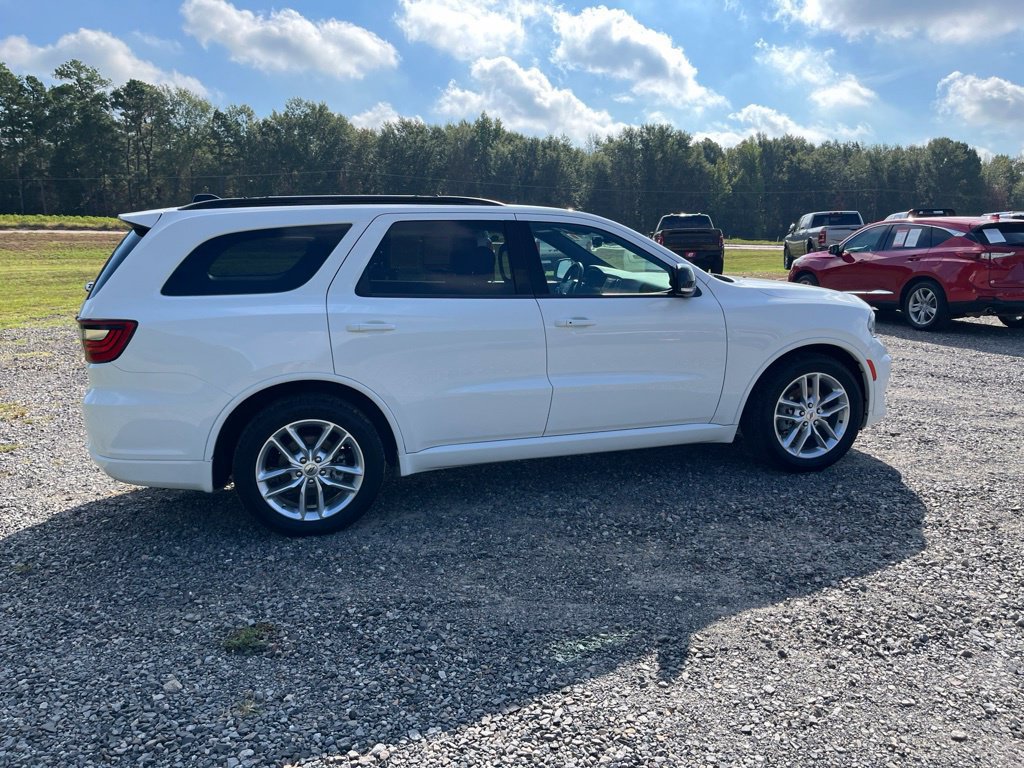 Used 2024 Dodge Durango GT RWD image 9