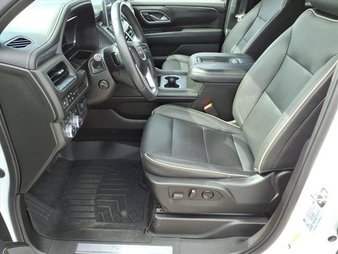 Used 2022 GMC Yukon SLT w/ SLT Premium Package AWD/4WD image 12