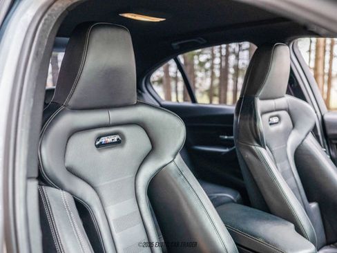 Used 2018 BMW M3 image 29