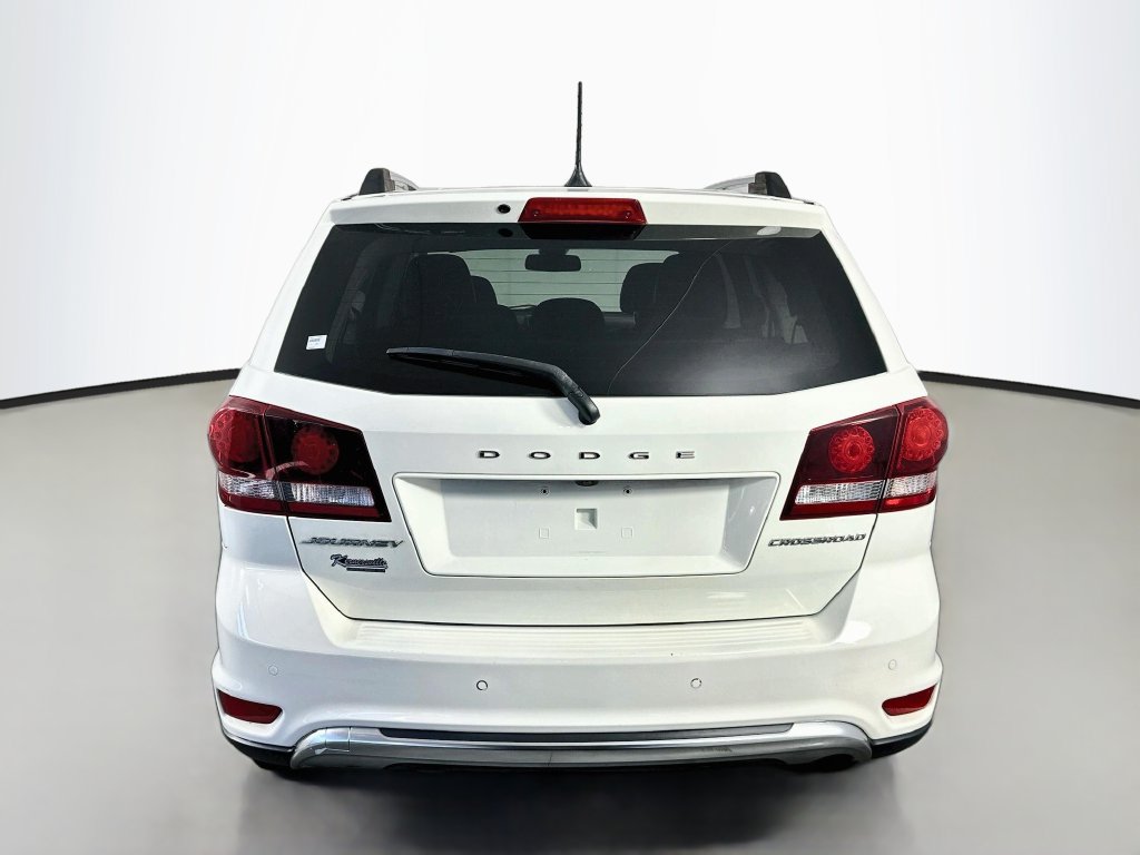 Used 2020 Dodge Journey Crossroad FWD image 6
