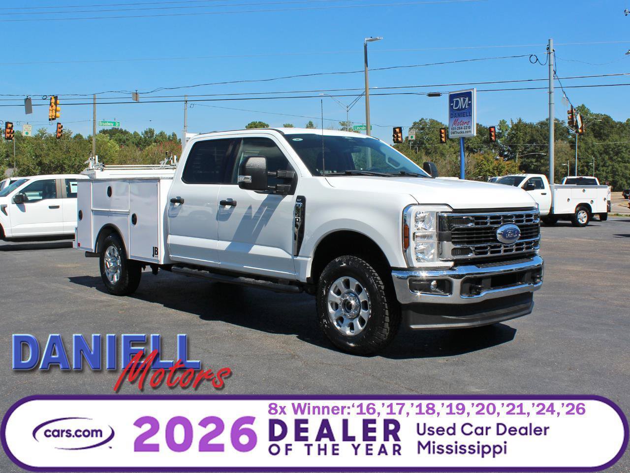 Used 2024 Ford F350 XLT w/ FX4 Off-Road Package AWD/4WD image 1