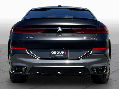 New 2026 BMW X6 xDrive40i w/ Executive Package image 4