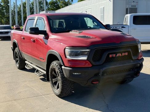 Used 2019 RAM 1500 Rebel w/ Rebel Level 2 Equipment Group AWD/4WD image 4