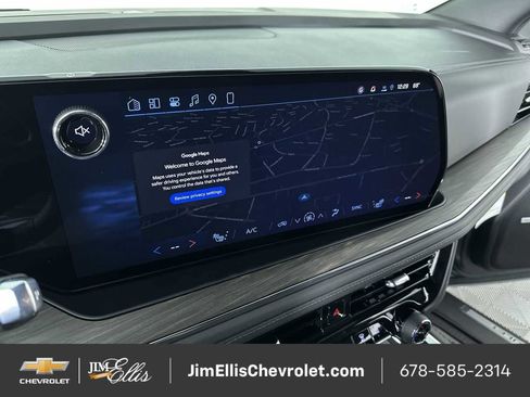 New 2026 Chevrolet Suburban LT w/ Comfort Package image 28