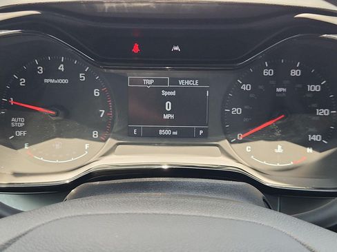 Used 2024 Chevrolet Trax LS w/ LS Convenience Package FWD image 28