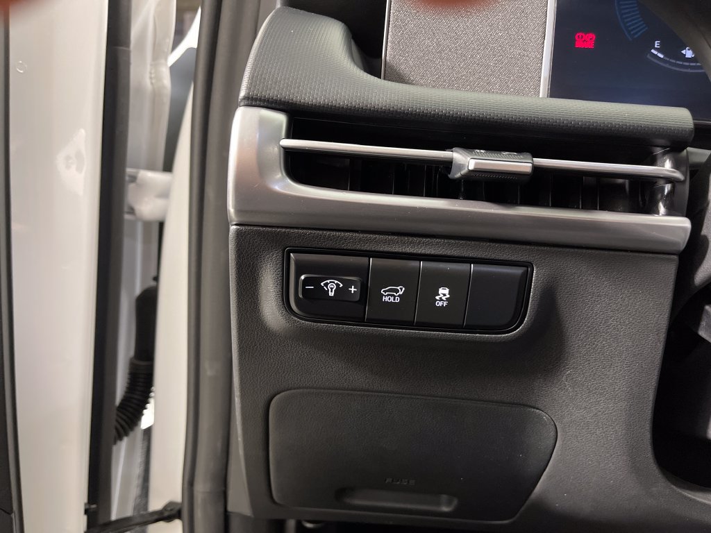Certified 2025 Hyundai Tucson SEL FWD image 30