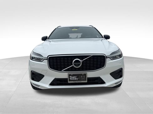 Used 2020 Volvo XC60 T5 R-Design FWD image 3