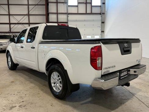 Used 2017 Nissan Frontier SV AWD/4WD image 11