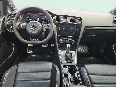 Used 2018 Volkswagen Golf R 4-Door AWD/4WD image 9