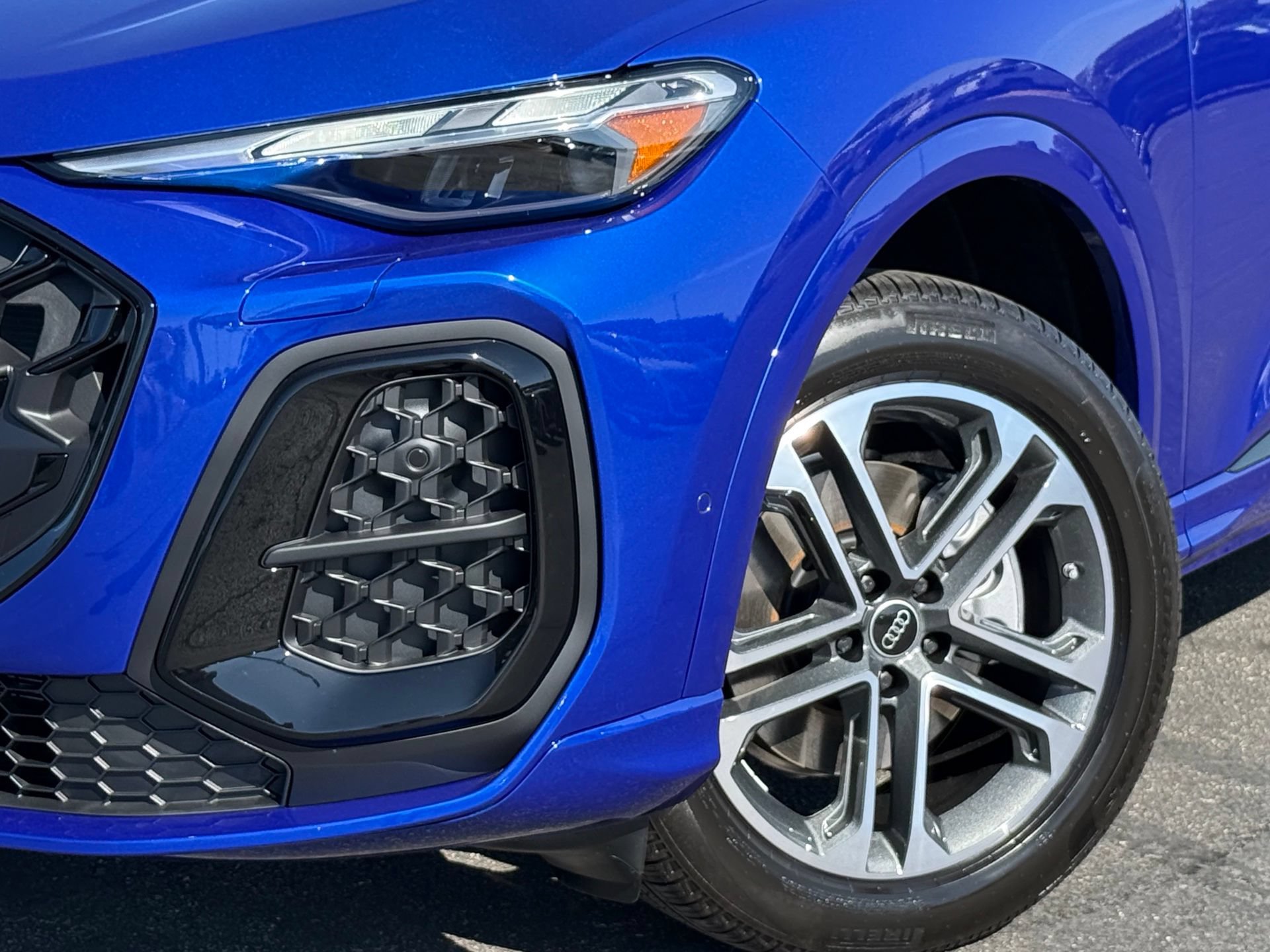 New 2026 Audi Q5 2.0T AWD/4WD image 3