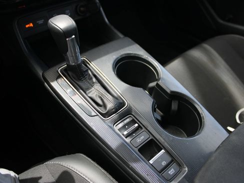 Used 2025 Honda Civic Sport image 17