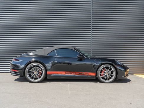 Used 2021 Porsche 911 Carrera RWD image 8