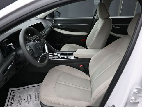 Used 2023 Hyundai Sonata SEL w/ Cargo Package image 12