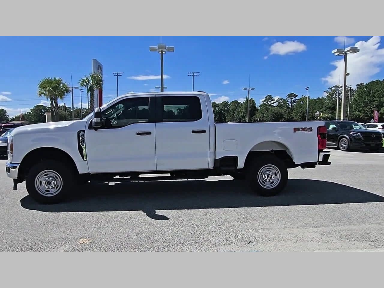 Used 2024 Ford F250 XL w/ 360-Degree Camera Package AWD/4WD image 25