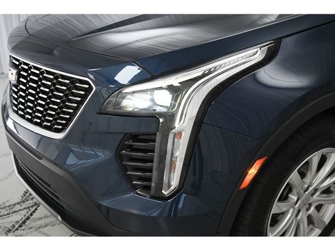 Used 2021 Cadillac XT4 Luxury w/ Cold Weather Package image 23