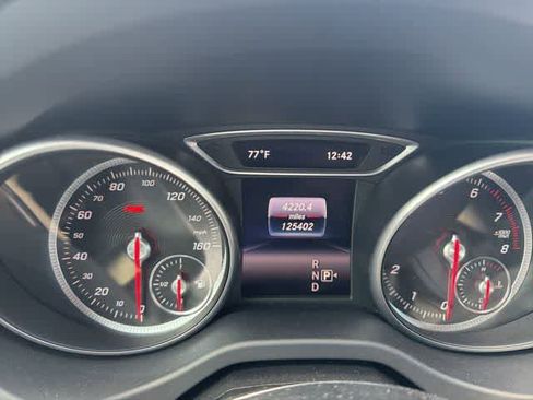 Used 2018 Mercedes-Benz CLA 250 image 22