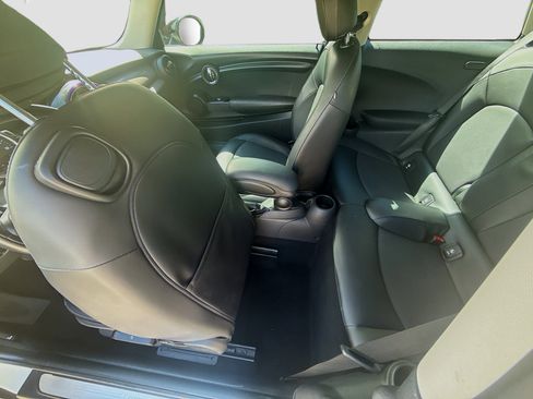 Used 2015 MINI Cooper 2-Door Hardtop FWD image 20