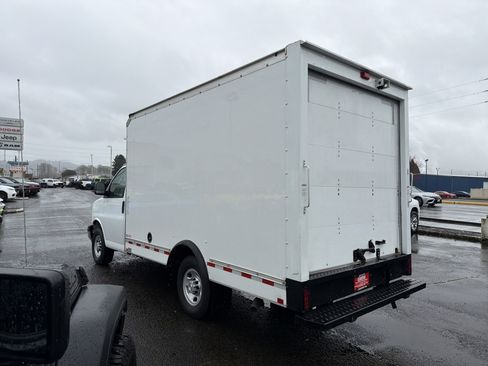 Used 2021 Chevrolet Express 3500 Work Van w/ Power Convenience Package image 3