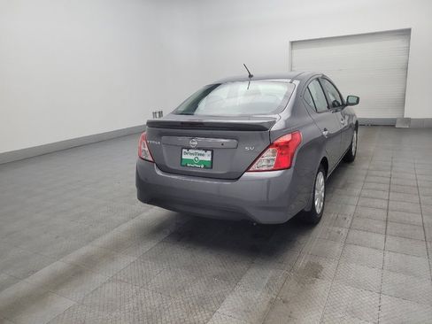 Used 2018 Nissan Versa SV FWD image 9