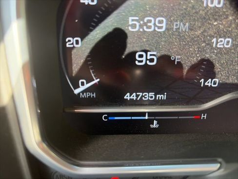 Used 2024 GMC Sierra 2500 Denali w/ Technology Package AWD/4WD image 9