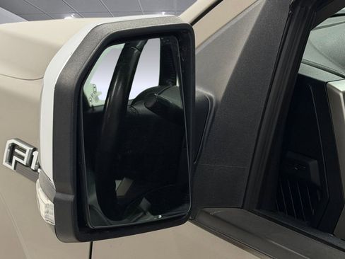 Used 2018 Ford F150 Lariat image 36