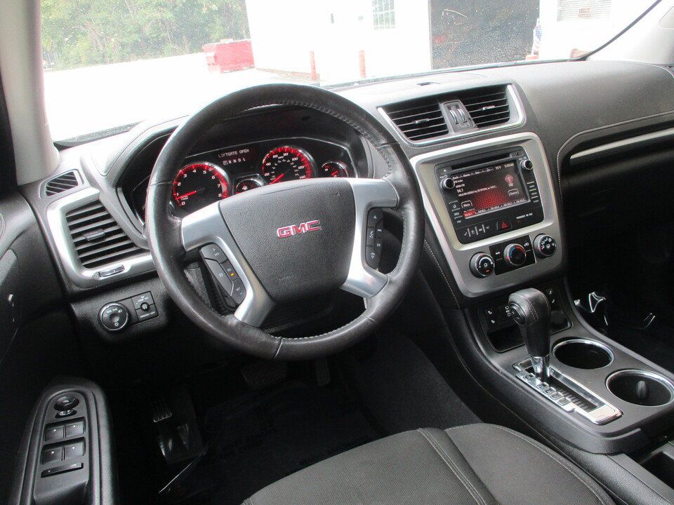 Used 2015 GMC Acadia SLE AWD/4WD image 7