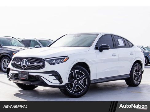 Certified 2024 Mercedes-Benz GLC 300 4MATIC image 1