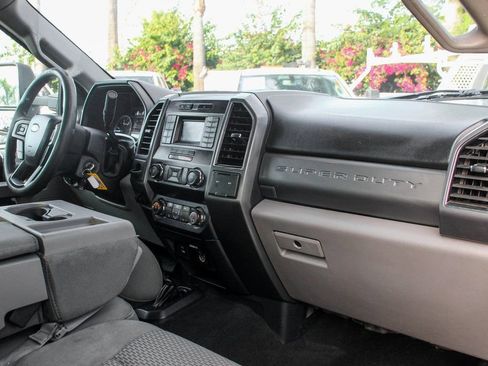 Used 2019 Ford F550 4x4 Crew Cab Super Duty image 34