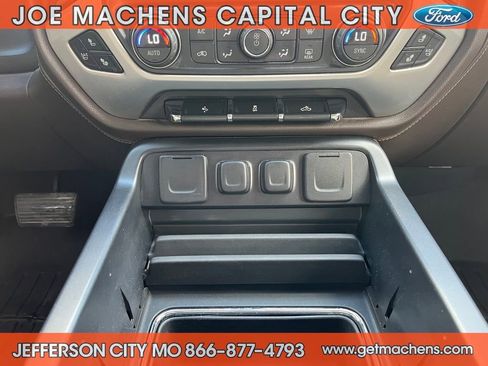 Used 2015 GMC Sierra 1500 SLT w/ SLT Crew Cab Value Package image 14