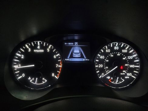 Used 2016 Nissan Pathfinder S image 23