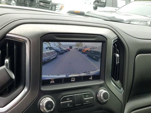 Used 2022 GMC Sierra 1500 Denali w/ Denali Premium Package AWD/4WD image 22