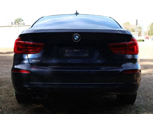 Used 2017 BMW 330i Gran Turismo xDrive image 4