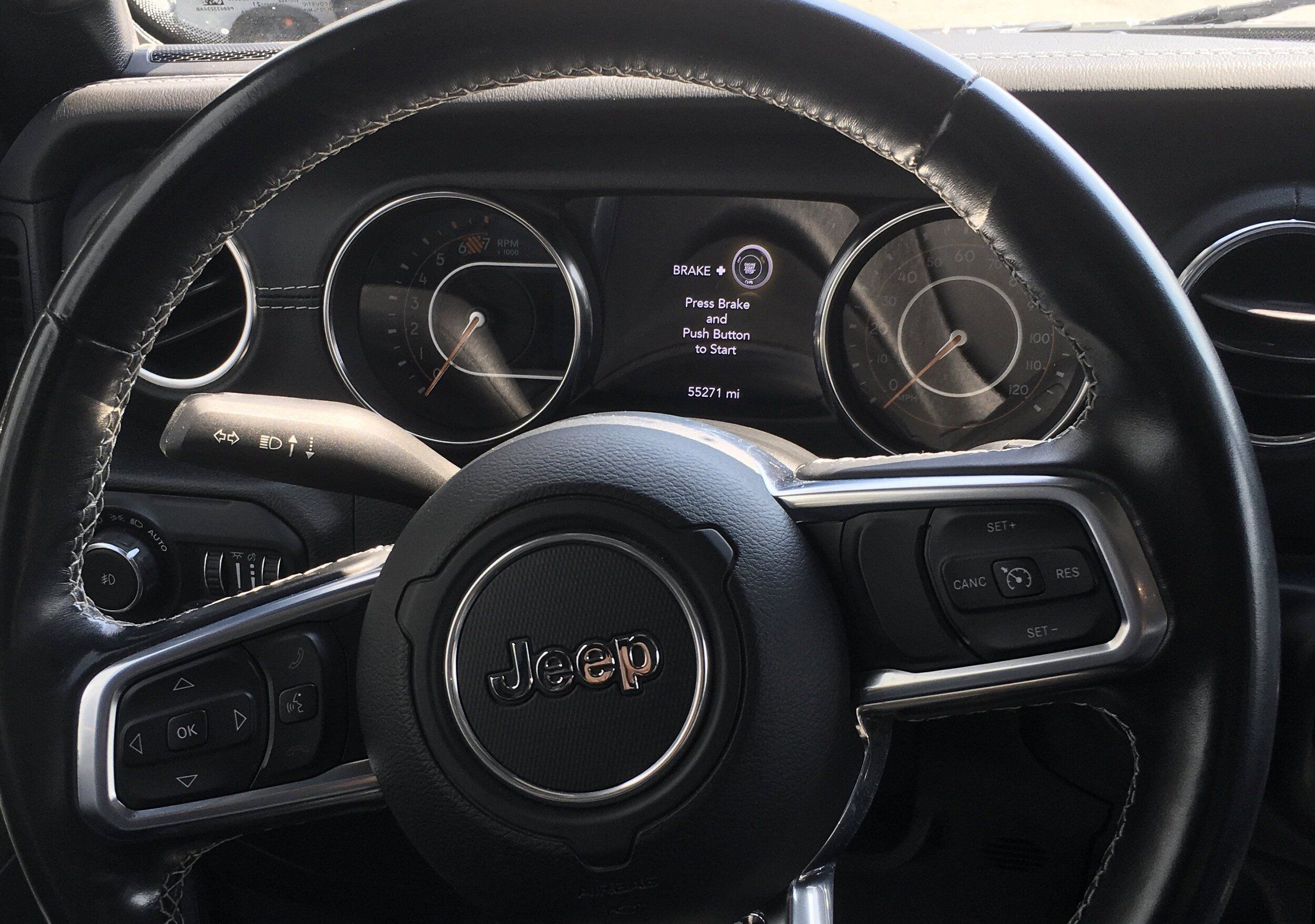 Used 2021 Jeep Wrangler Unlimited Sahara AWD/4WD image 10