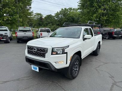 Used 2024 Nissan Frontier SV w/ SV Convenience Package