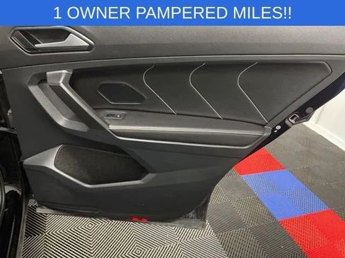 Used 2023 Volkswagen Tiguan SE image 14