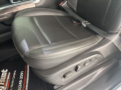 Used 2025 Chevrolet Silverado 2500 LTZ w/ Trail Boss Package image 12