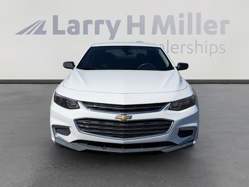 Used 2018 Chevrolet Malibu LS w/ LPO, Convenience Package 1 image 8