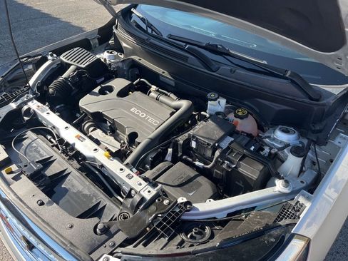 Used 2018 GMC Terrain SLT w/ Preferred Package image 14