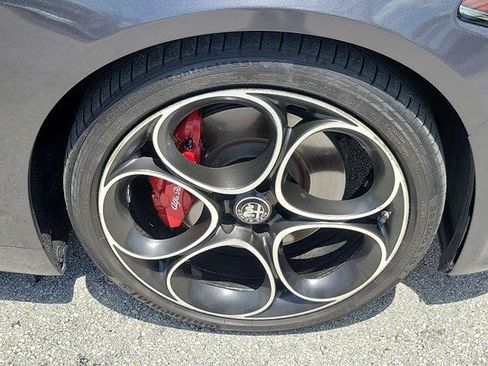 Used 2023 Alfa Romeo Giulia Ti w/ Active Assist Plus Package RWD image 9
