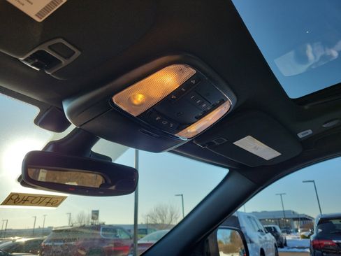 Used 2021 Jeep Grand Cherokee High Altitude image 31