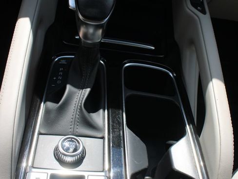 Used 2020 Kia Telluride SX FWD image 45