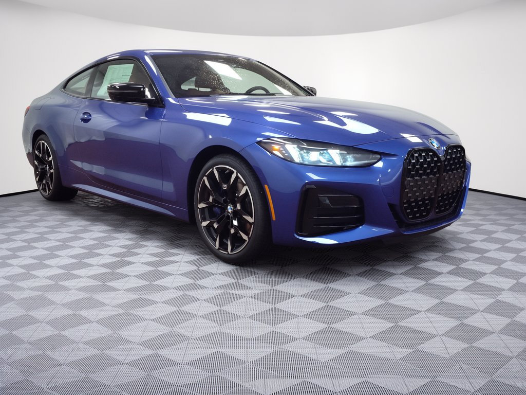 Used 2026 BMW 430i xDrive Coupe w/ M Sport Package AWD/4WD image 7
