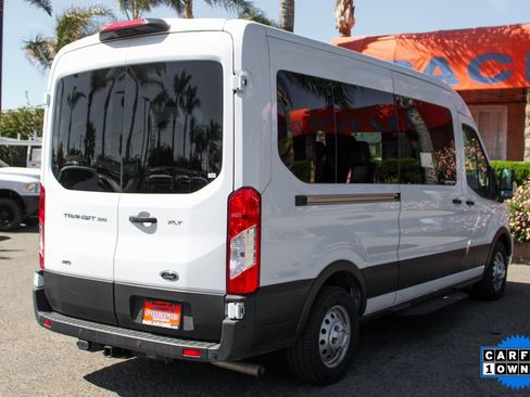 Used 2023 Ford Transit 350 XLT image 9