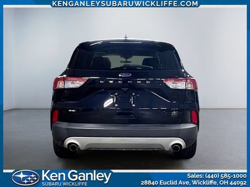 Used 2021 Ford Escape SE FWD image 4