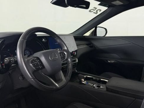 Used 2025 Lexus RX 350 Premium w/ Accessory Package (Z1) FWD image 5