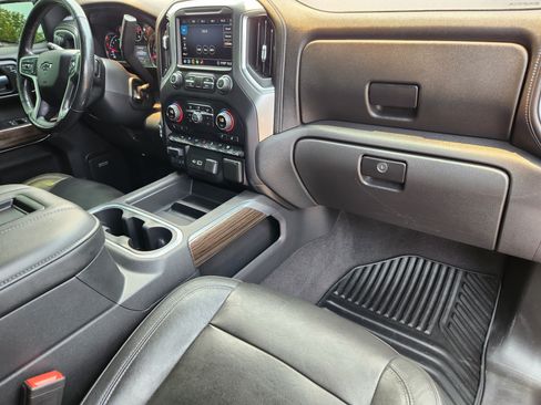 Used 2020 Chevrolet Silverado 1500 RST w/ All-Star Edition AWD/4WD image 16