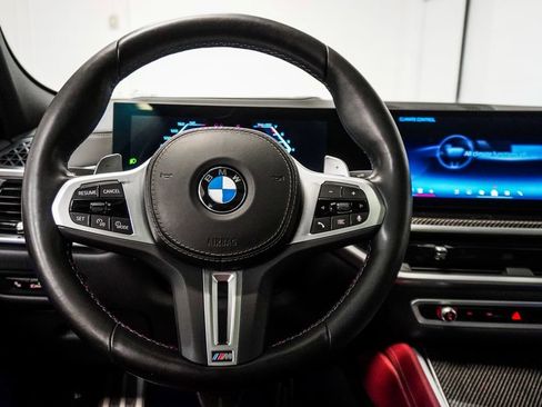 Used 2024 BMW X6 M60i image 17