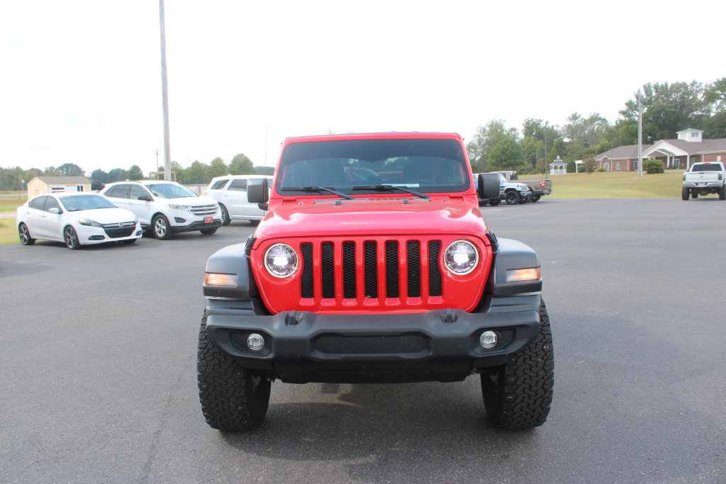 Used 2022 Jeep Wrangler Sport AWD/4WD image 3